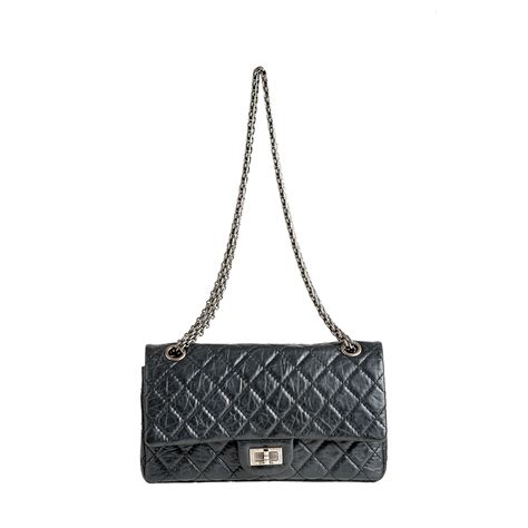 Rent Chanel Handbags 